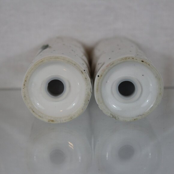 Miniature Ceramic Christmas Snowbirds Salt & Pepper Shaker Set - Picture 6 of 6